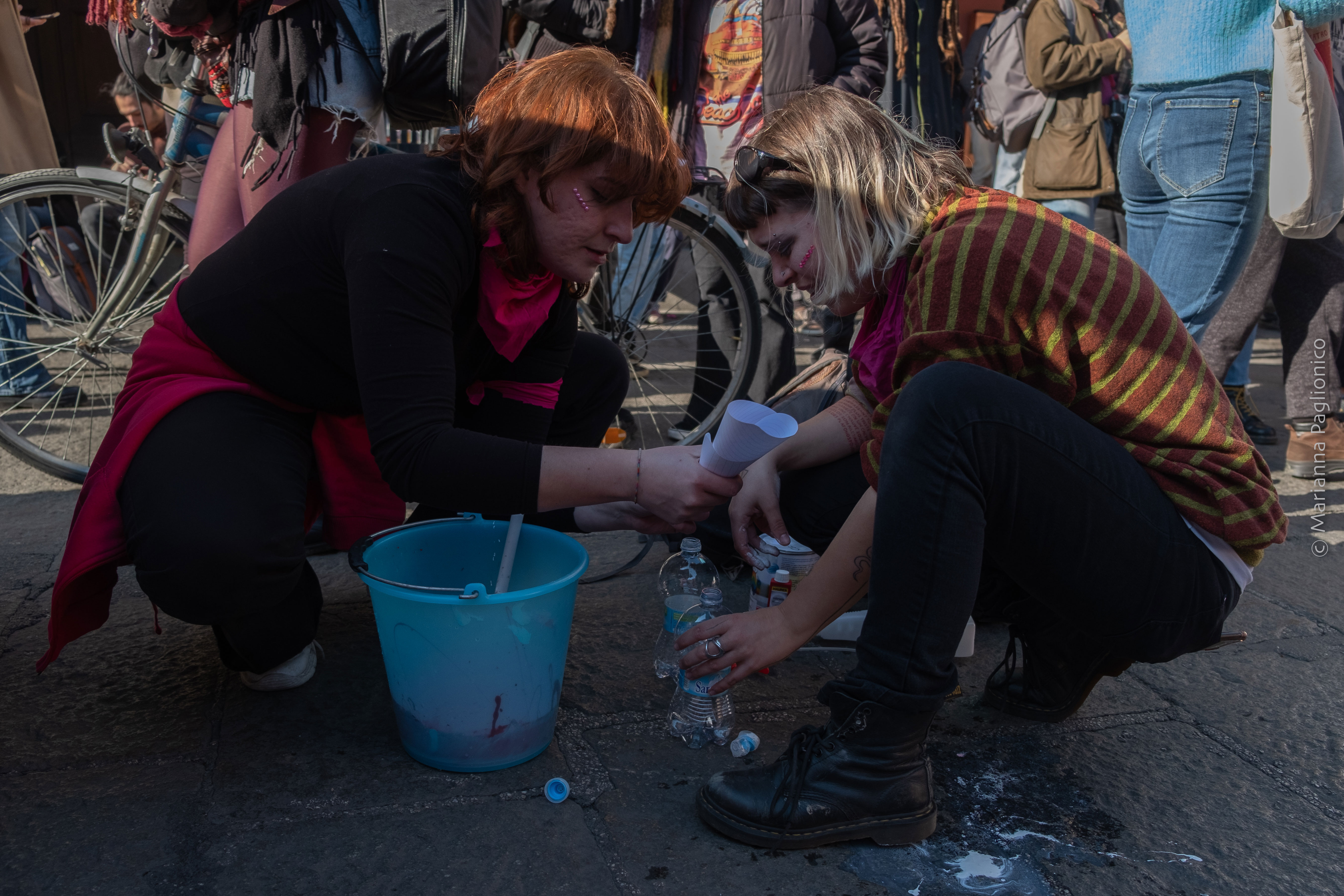 foto copertina manifestazione otto marzo duemilaventidue, Bologna
